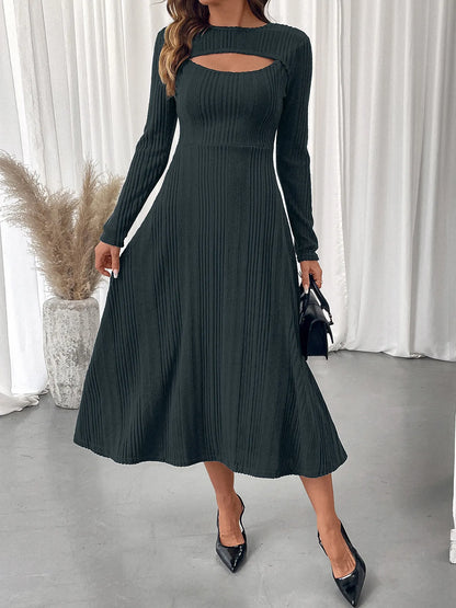Ribbed Knit Cutout Long Sleeve Midi Dress – photo 2
