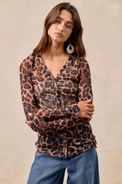 Leopard Printed Mesh Shirt With Button Up V Neck – photo 3