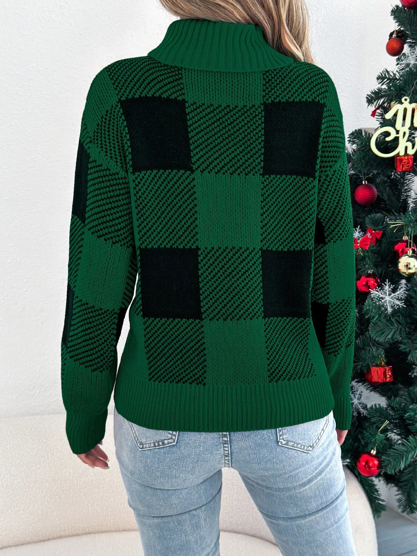 Christmas Plaid Long Sleeve Turtleneck Sweater detail — Livostyle