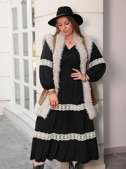 Lace Detail Openwork V-Neck Long Sleeve Midi Dress – Plus Size – photo 3