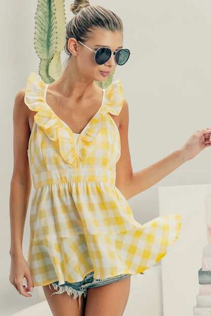 Chic Embroidered Crochet Summer Tank Top with Ruffles — Livostyle