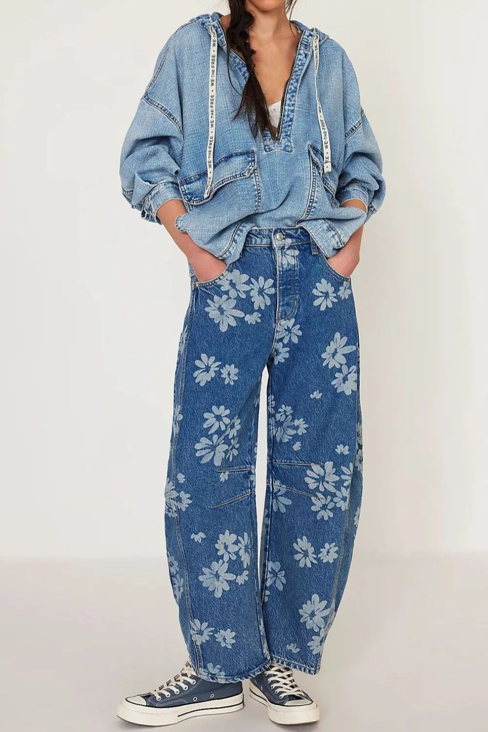 Flower Print Wide Leg Jeans detail — Livostyle
