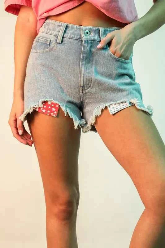 VERY J Raw Hem Pocketed Contrast Washed Denim Shorts