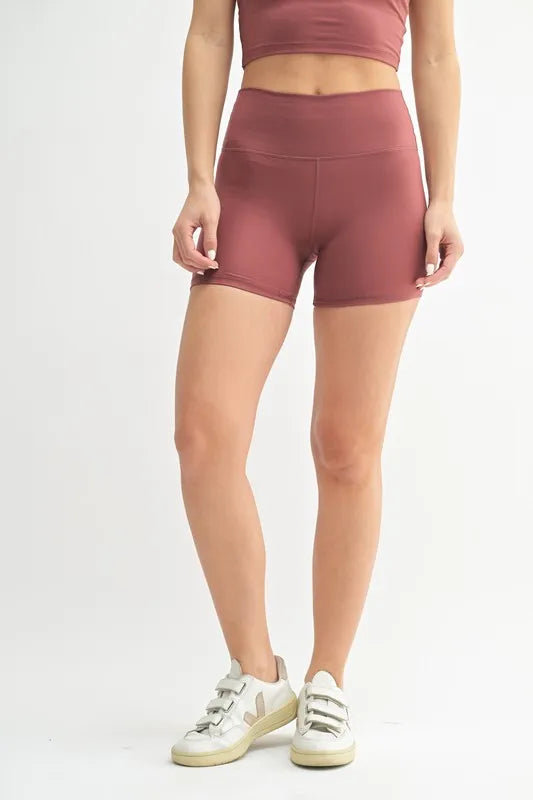 Venice Cloud Light Contour Biker Shorts in RED PEAR