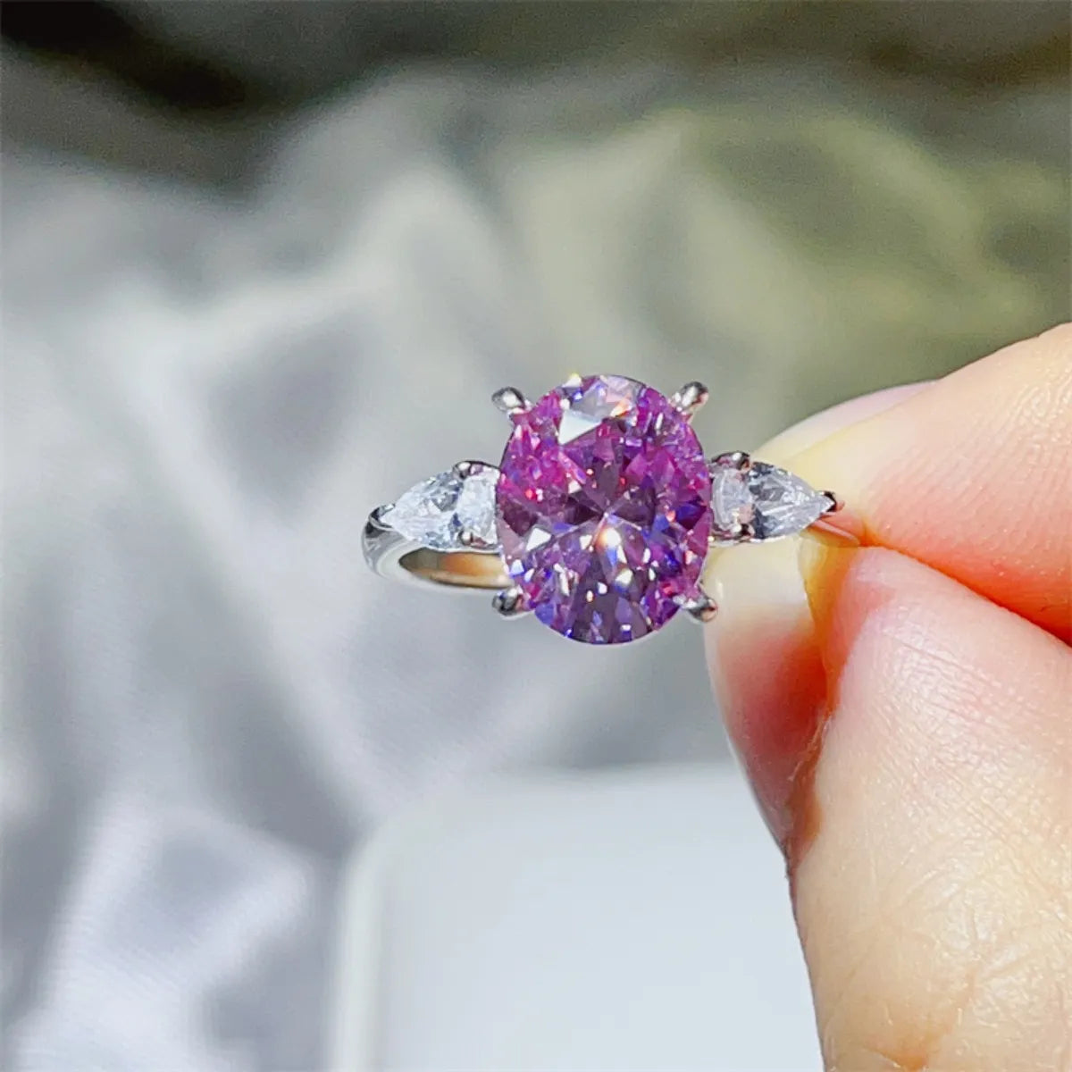 3 Carat Moissanite 925 Sterling Silver Ring — Oval-Cut Purple — Livostyle