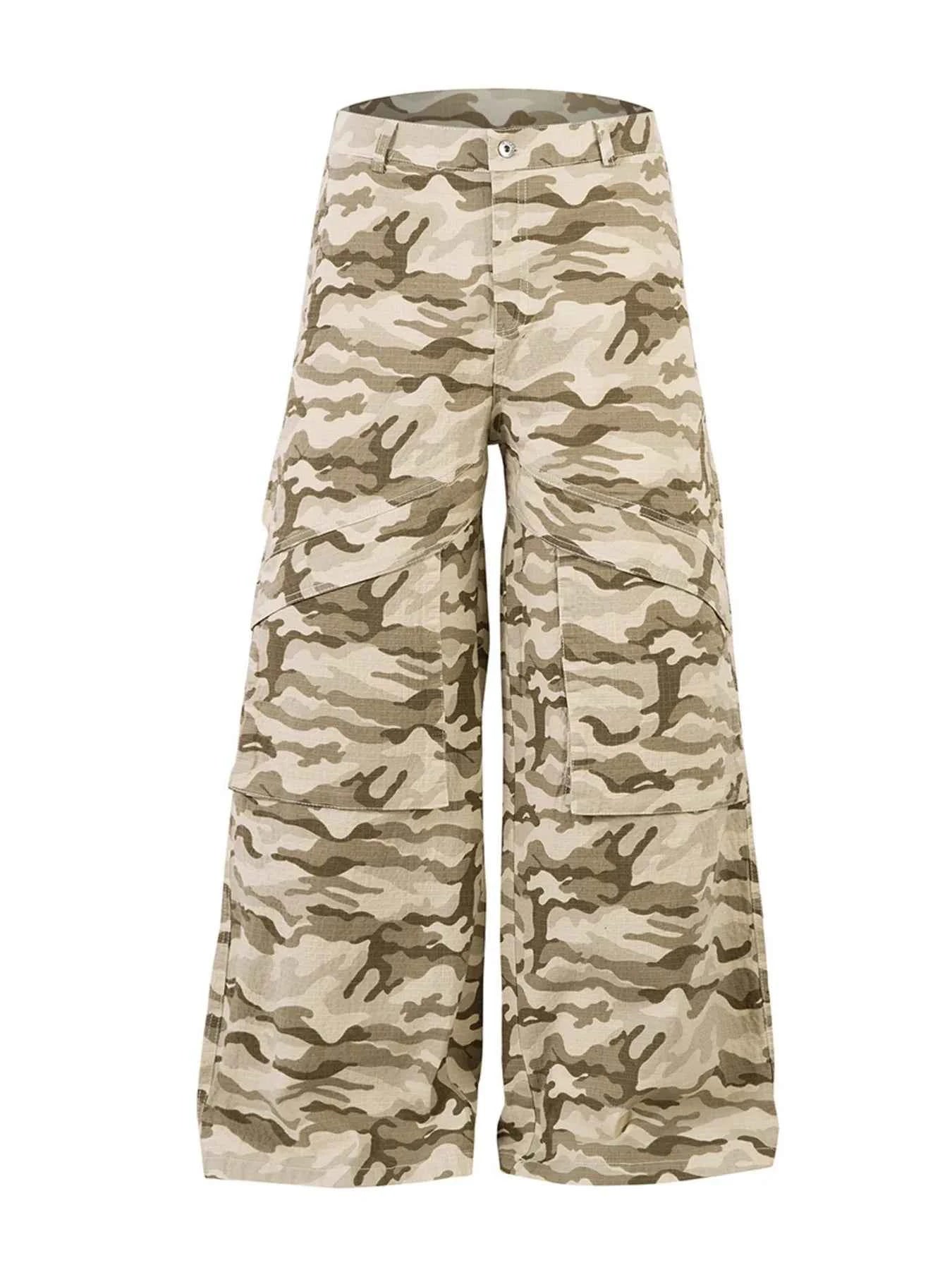 Men's Wide Leg Camouflage Cargo Pants
