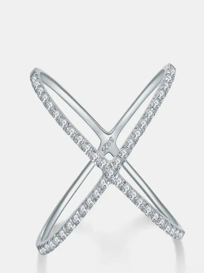 925 Sterling Silver Moissanite Crisscross Ring — detail view — Livostyle