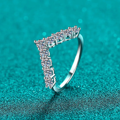 925 Sterling Silver Moissanite V Shape Ring — square view — Livostyle