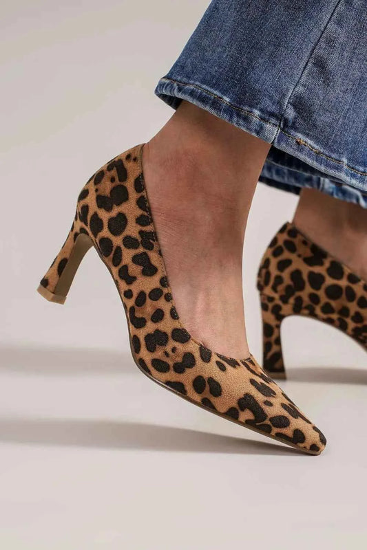 Stylish Leopard Print Faux Suede Pointed Toe Pumps