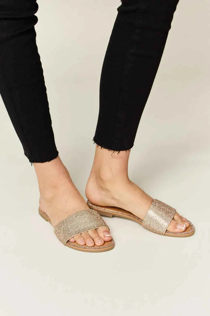 Rhinestone Open Toe Flat Sandals — Livostyle