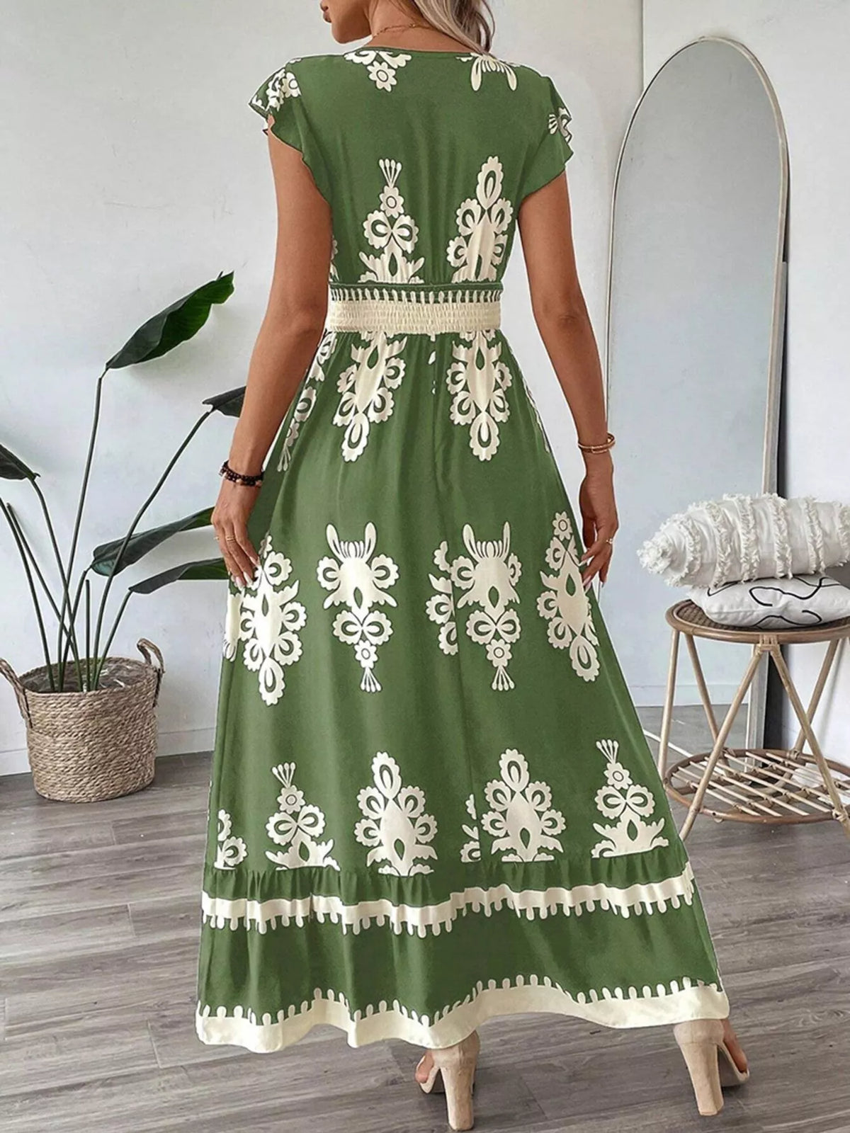 Ruffled Printed V-Neck Maxi Dress – photo 7
