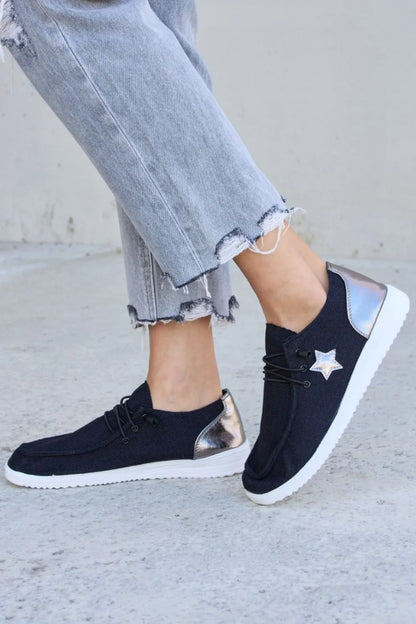 Stylish Star Detailing Lace-Up Flat Sneakers — Livostyle