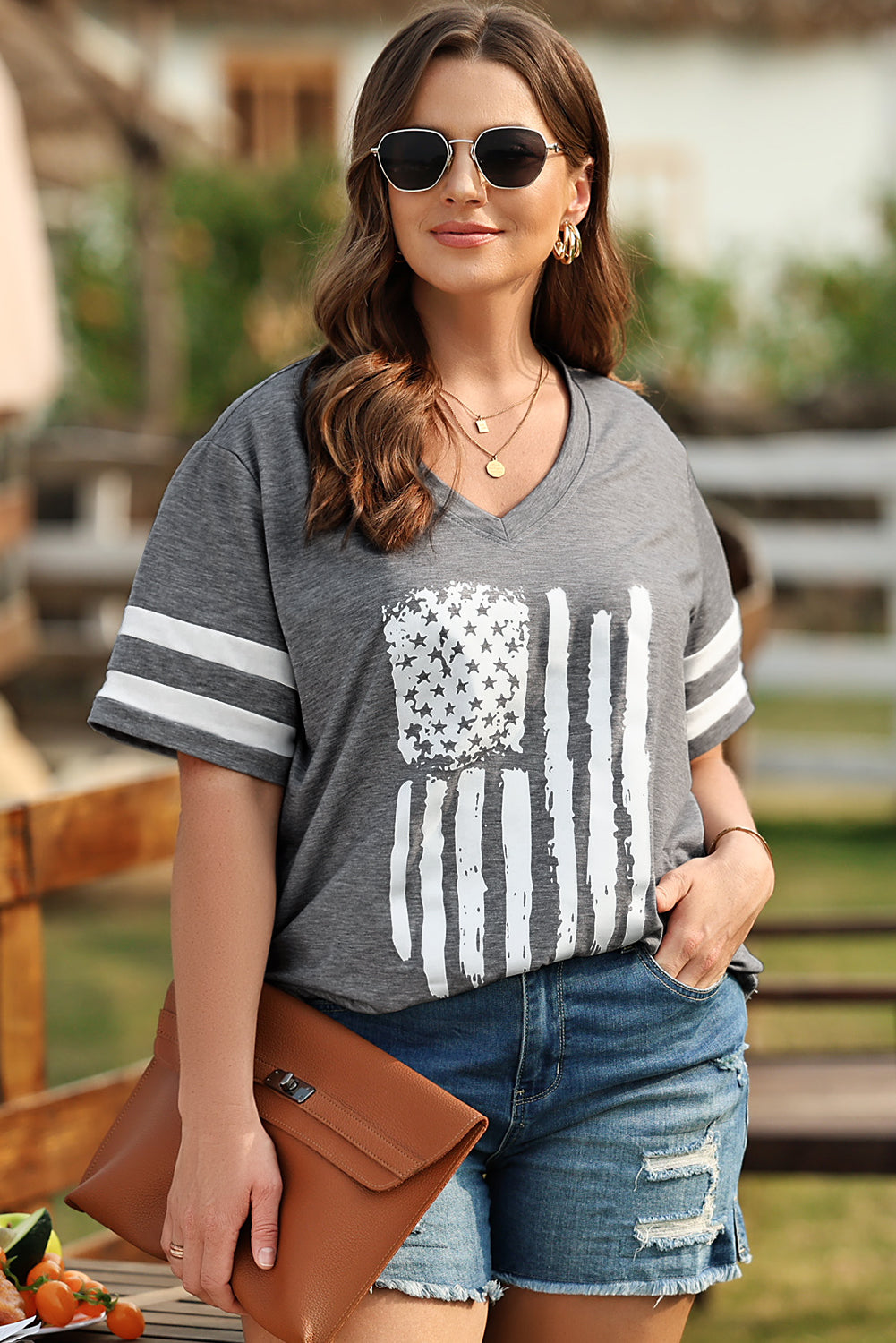 US Flag Graphic V-Neck Tee – Plus Size – photo 3