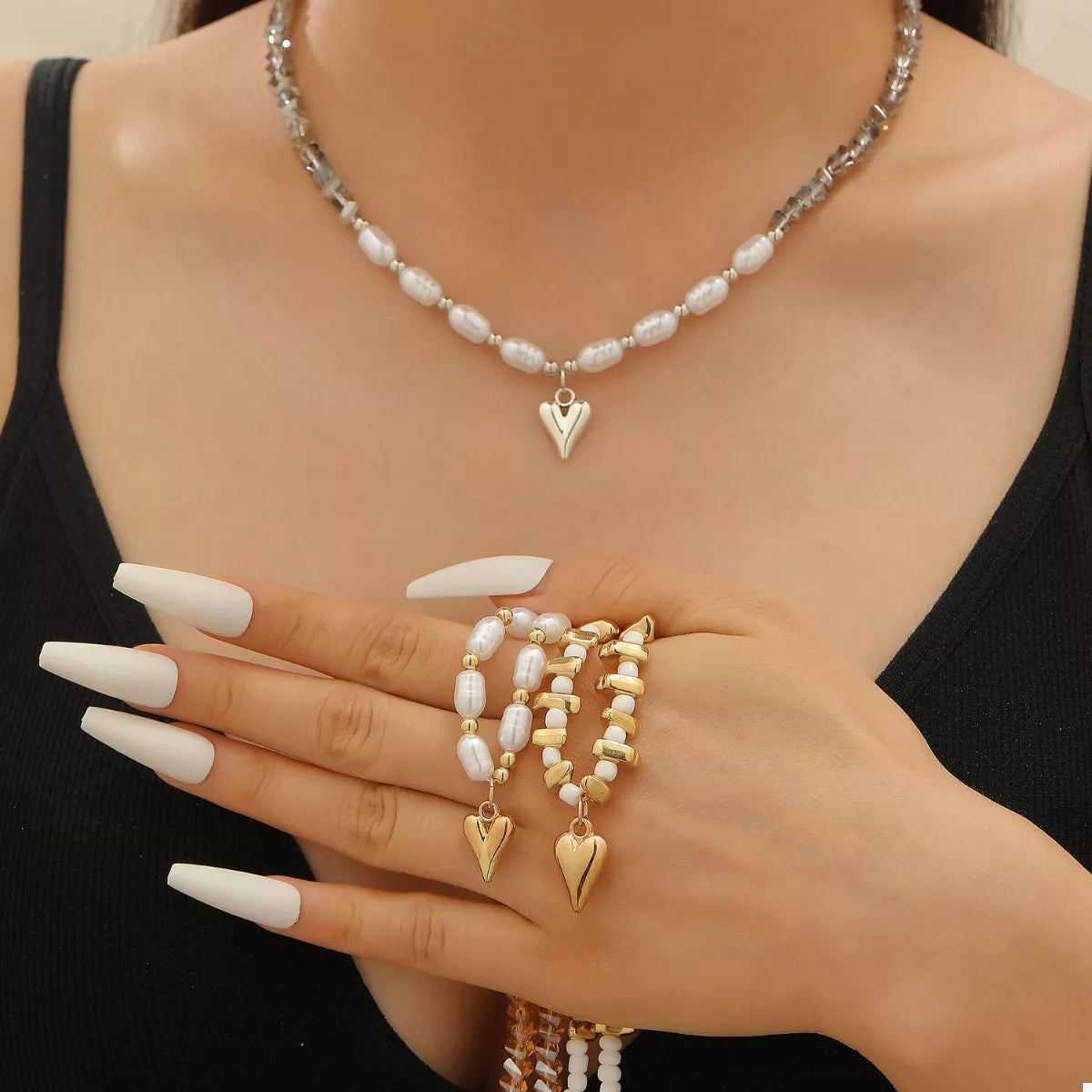 Pearl & Heart Pendant Necklace — Livostyle