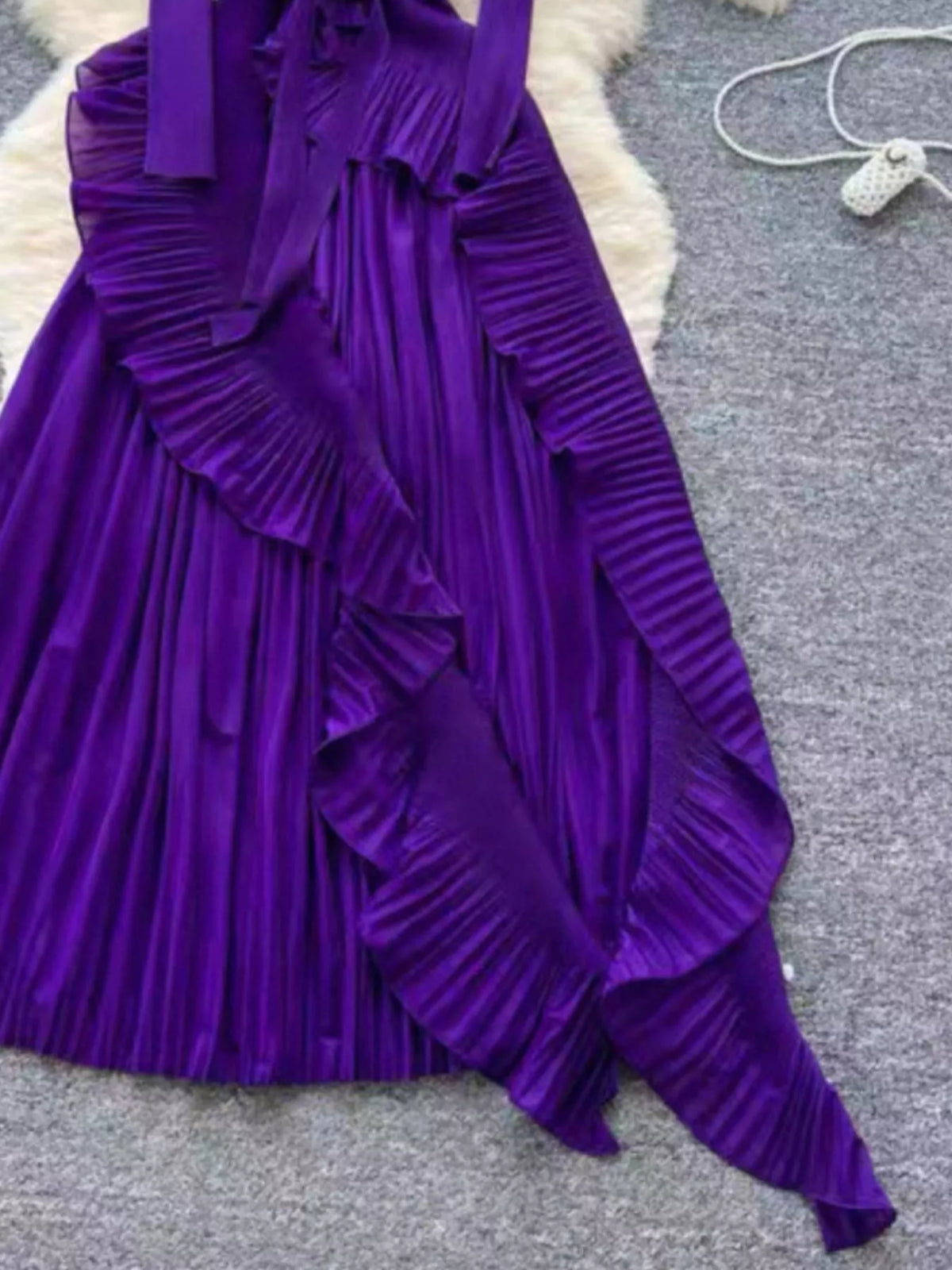 Ruffle Trim Pleated Midi Dress with Tie Detail – photo 3