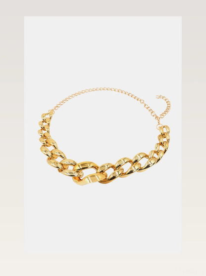 Acrylic Chain Belt — styled showcase — Livostyle