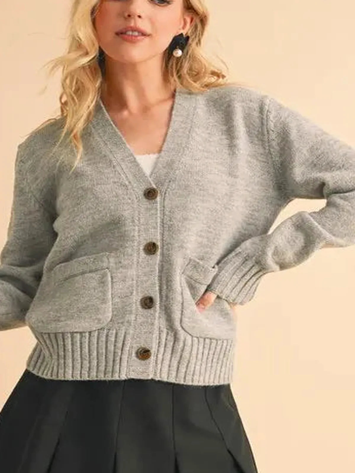 Chic Ribbed Hem V-Neck Button Down Cardigan — detail view — Livostyle