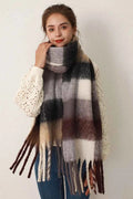 Thermal Fringe Contrast Plaid Scarf — Livostyle