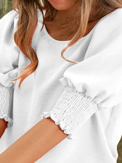 Stylish Balloon Sleeve Top with Airy Comfort Fit — detail view — Livostyle