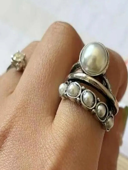 Alloy Three-Layered Open Ring — detail view — Livostyle