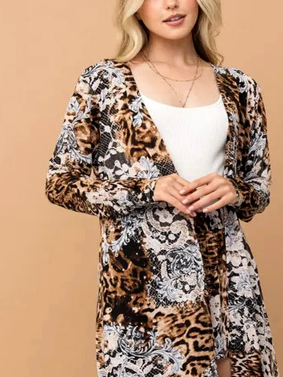 Animal Print Kimono and Shorts Set — detail view — Livostyle