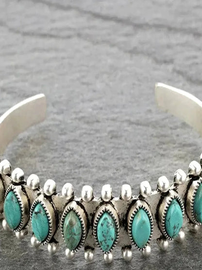 Artificial Turquoise Alloy Open Bracelet — detail view — Livostyle