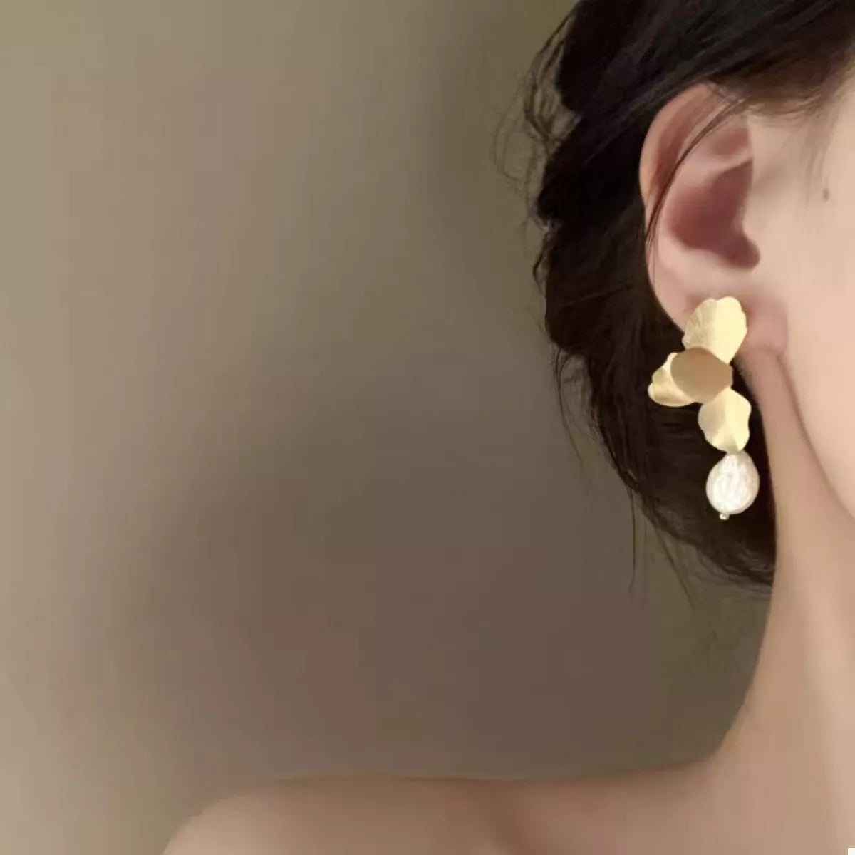 Geometric Circle Drop Earrings — Livostyle