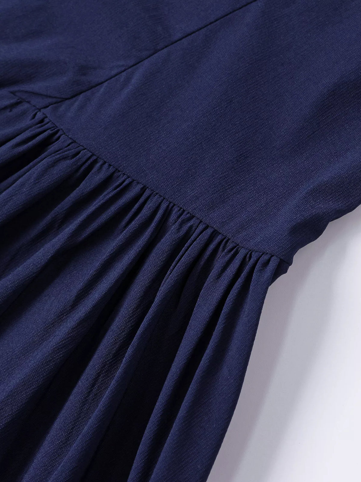 Sweetheart Neckline Long Sleeve A-Line Midi Dress – photo 15