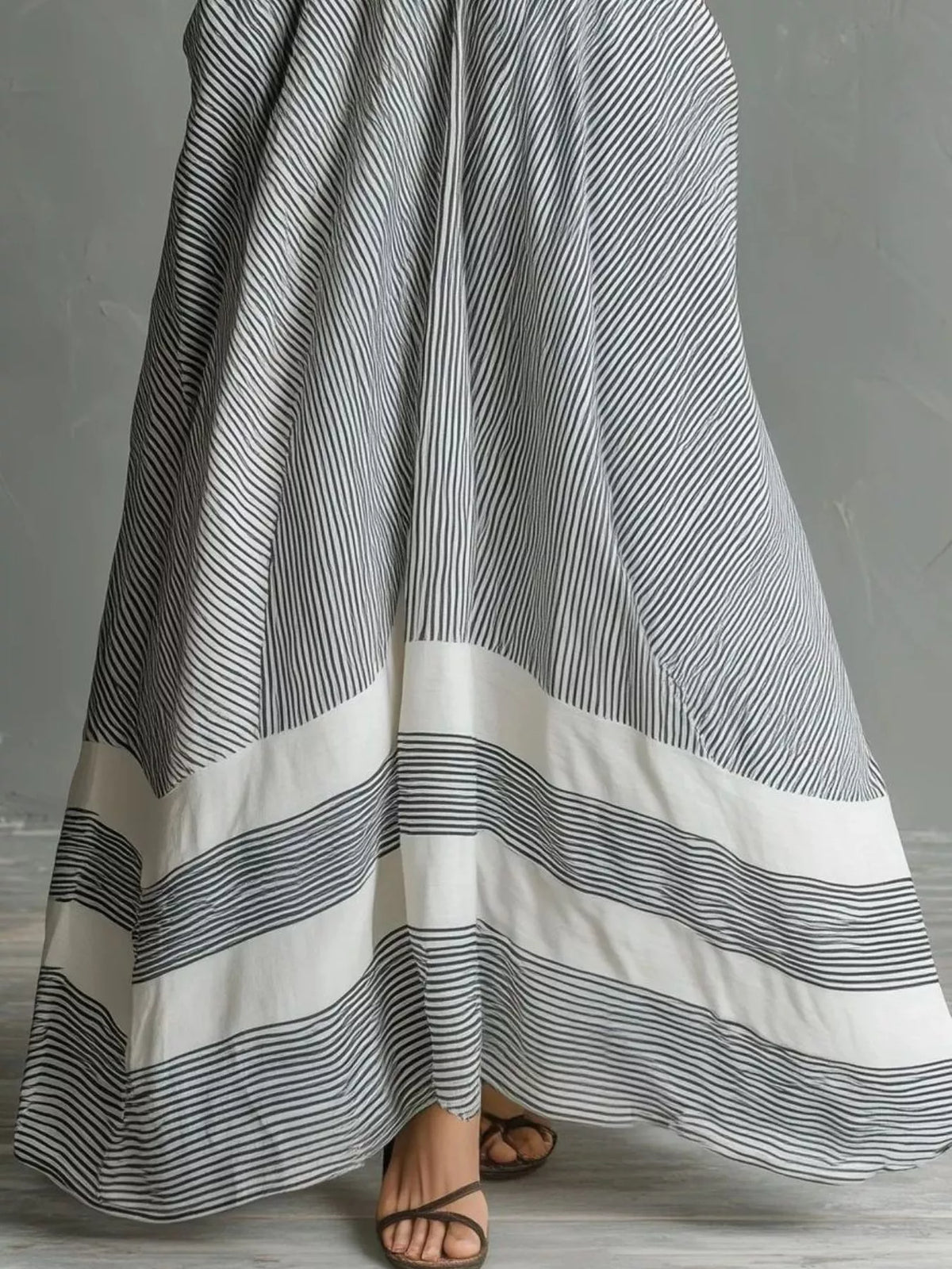 Striped Halter Neck Maxi Dress with Pockets – Plus Size – photo 2
