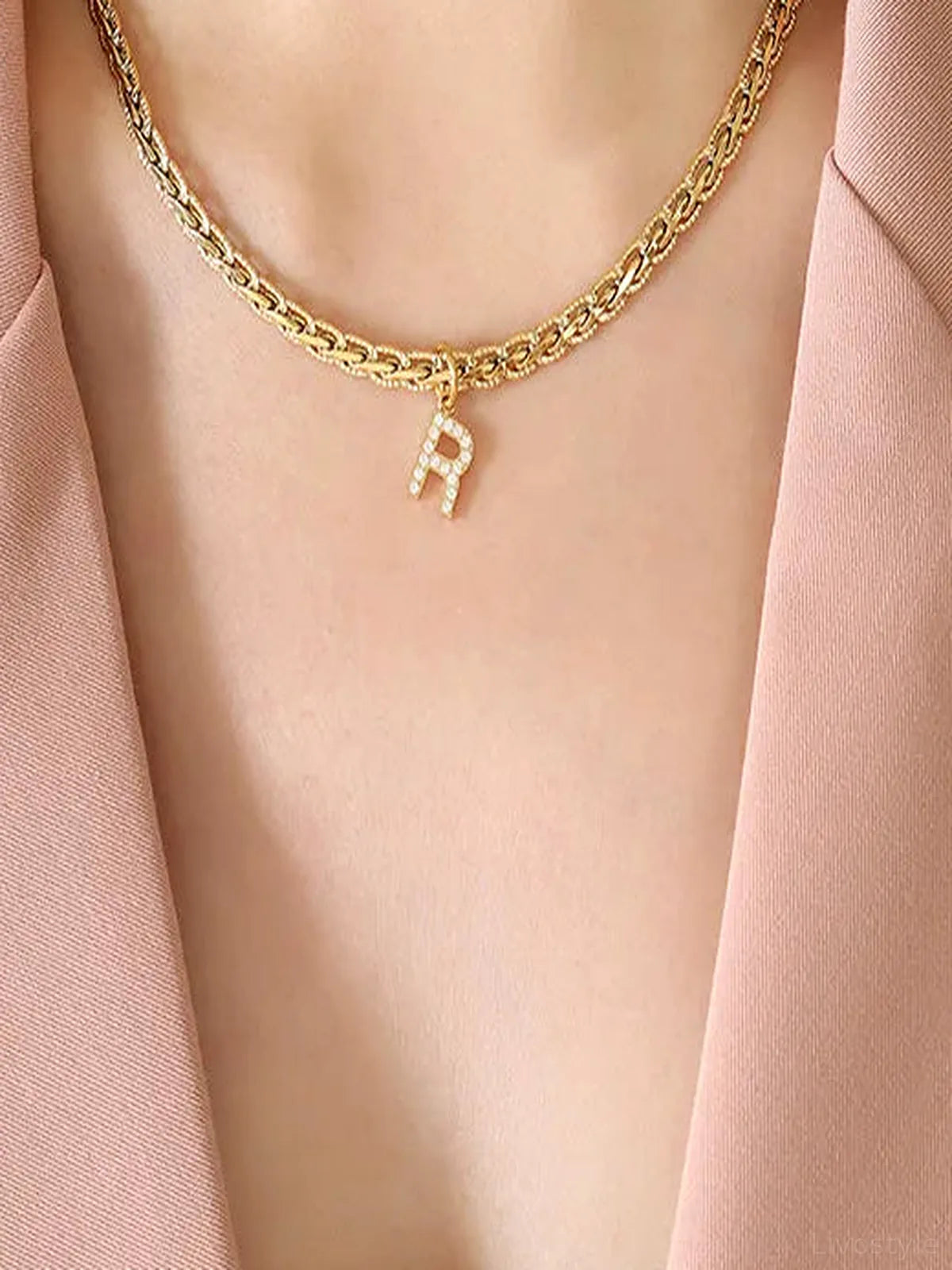 Brass Inlaid Zircon Letter R Pendant Necklace — detail view — Livostyle
