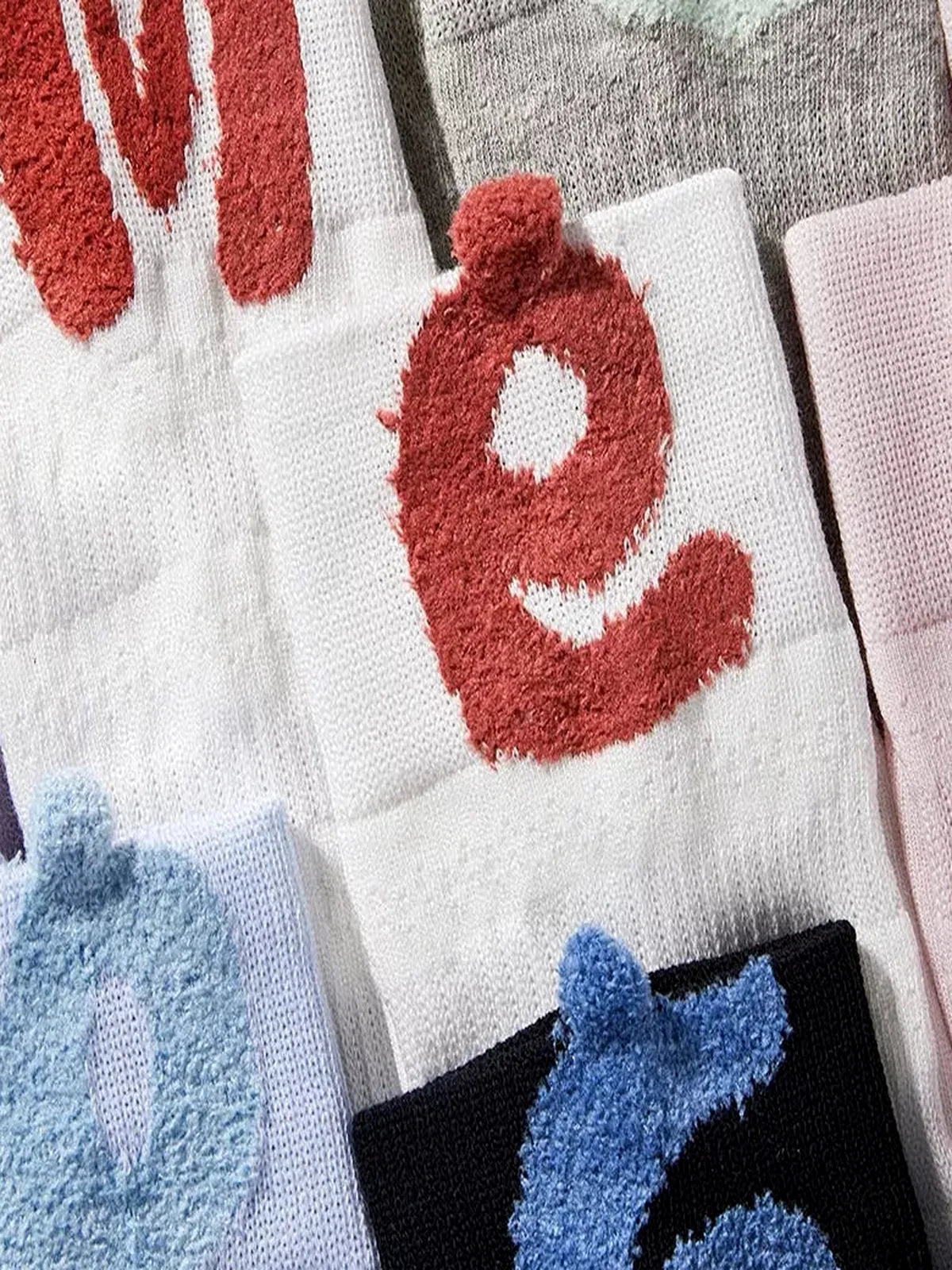 Breathable Letter Crew Socks — detail view — Livostyle