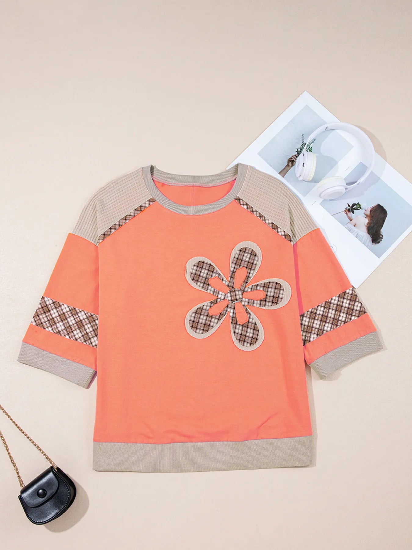 Plaid Waffle Flower Patchwork Contrast Top detail — Livostyle