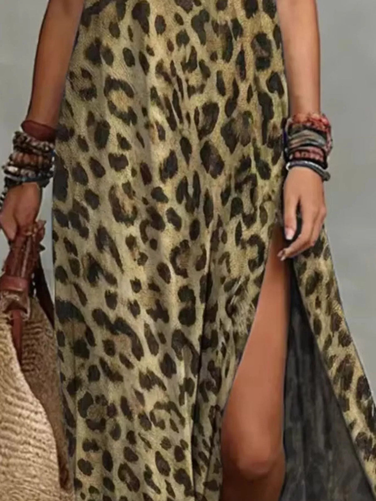 Leopard Print Sleeveless Maxi Dress with Side Slit – photo 4