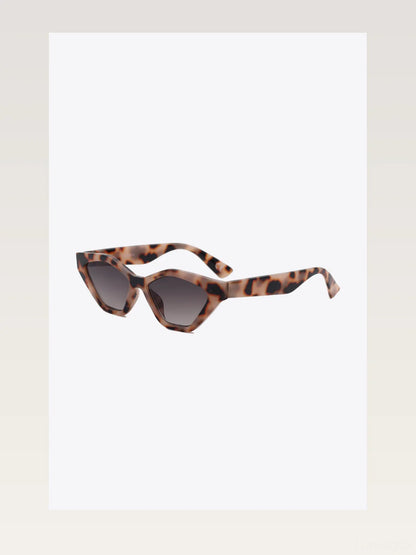 Cat Eye Polycarbonate Sunglasses — styled showcase — Livostyle