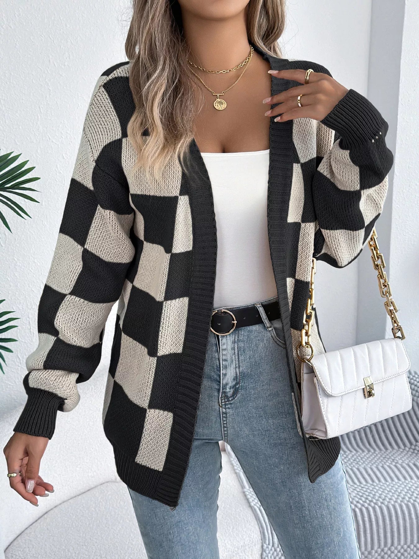 Checkered Pattern Open Front Cardigan closeup — Livostyle