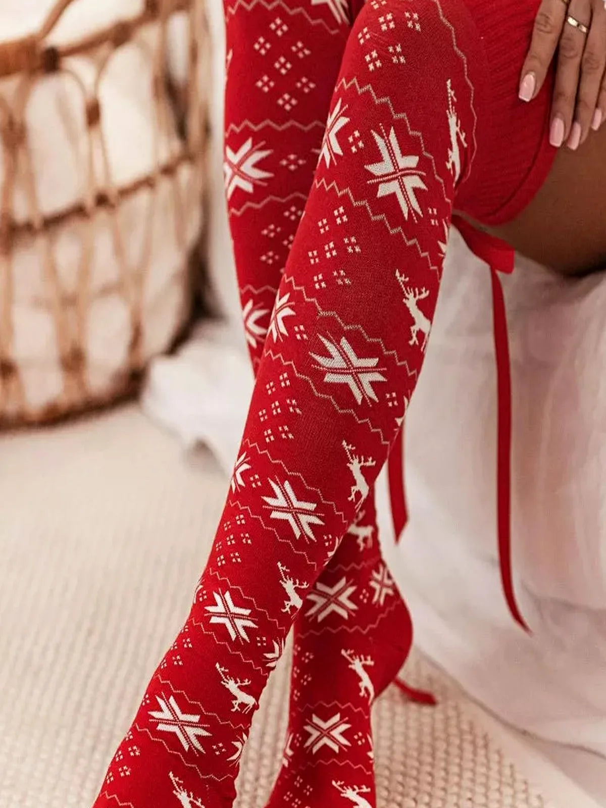 Christmas Bow Knee-High Socks — detail view — Livostyle