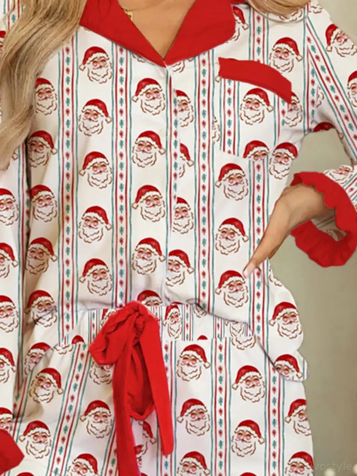 Christmas Santa & Stripes Ruffle Top and Shorts Set — detail view — Livostyle