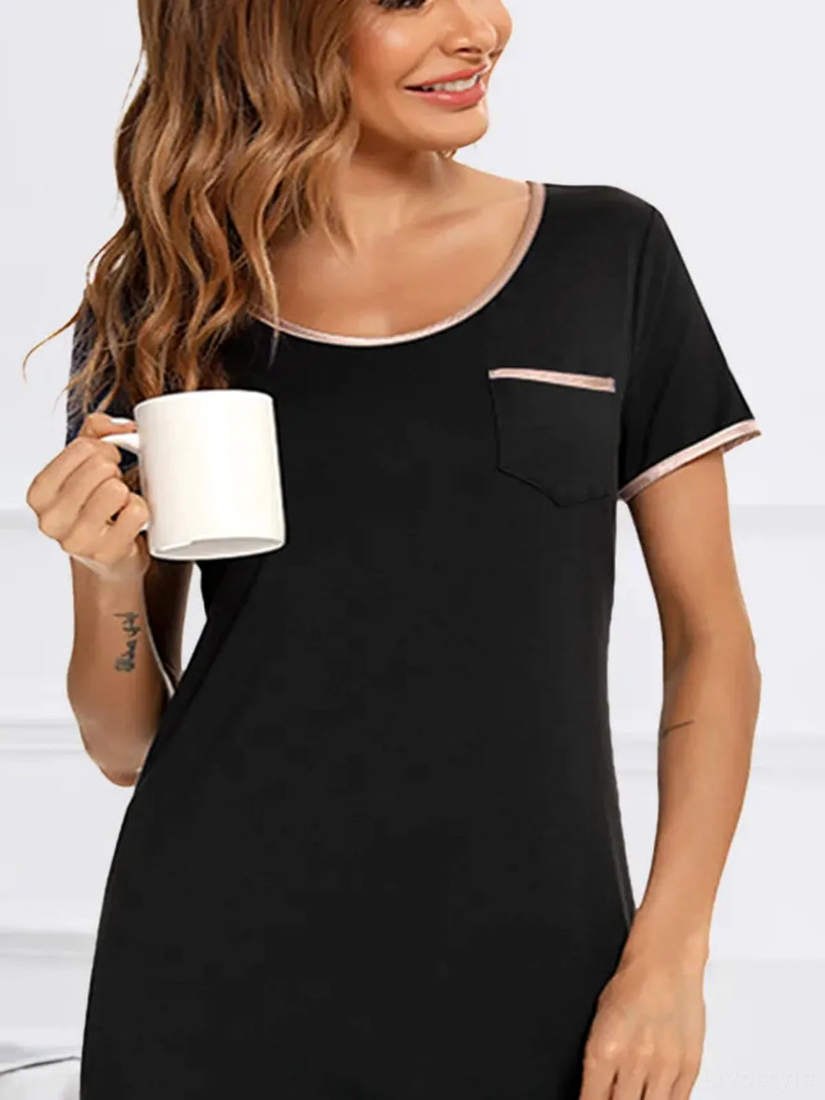 Contrast Trim Pocketed Round Neck Lounge Dress — detail view — Livostyle