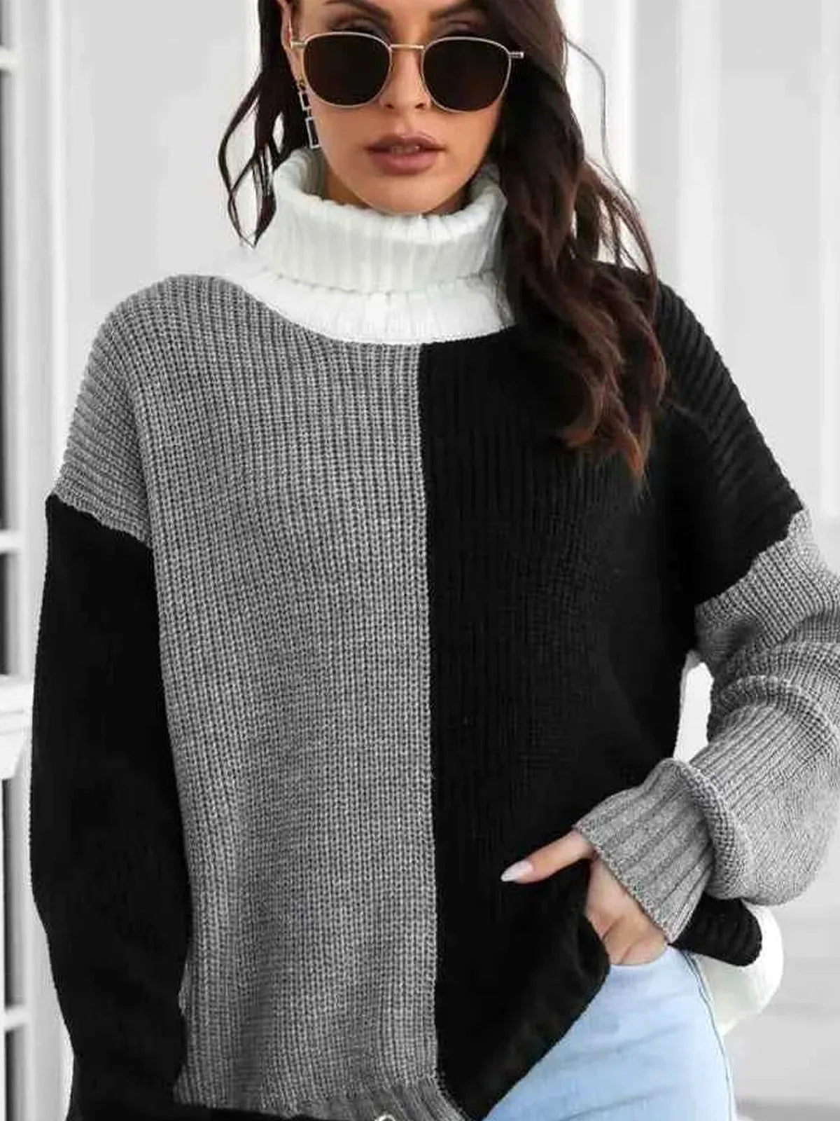 Contrast Turtleneck Long Sleeve Sweater — detail view — Livostyle