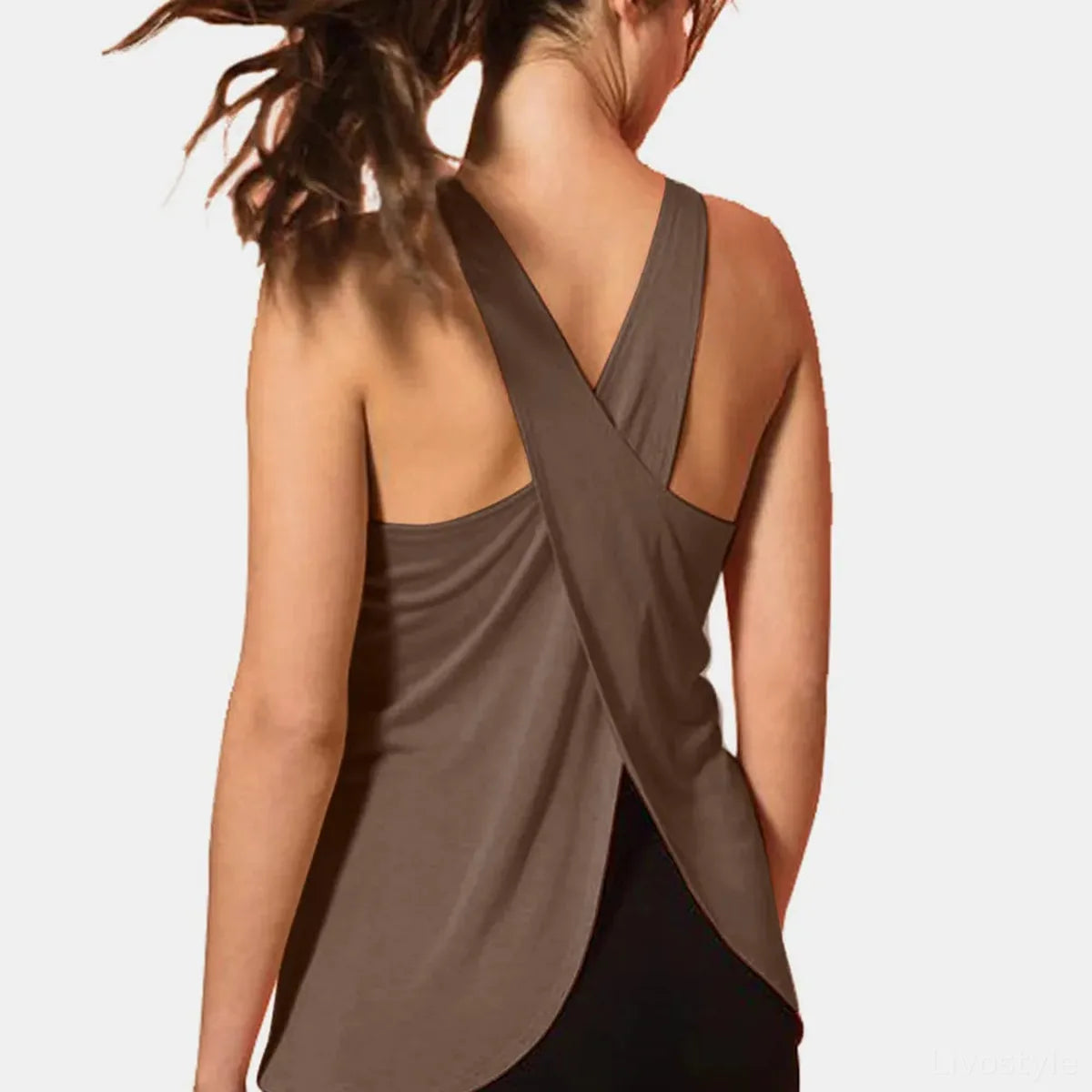 Crisscross Scoop Neck Active Tank — square view — Livostyle