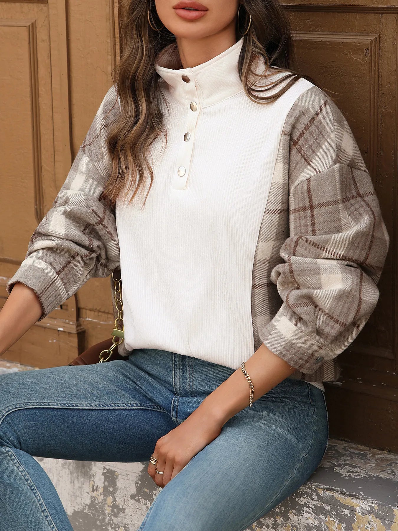 Snap Down Plaid Long Sleeve Sweatshirt styling — Livostyle
