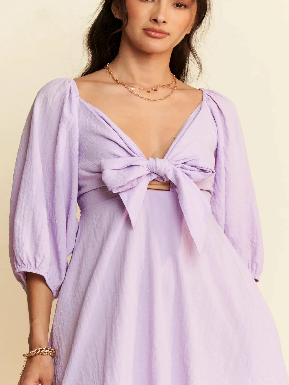 Romantic Mini Dress with Puff Sleeves & Open Back — detail view — Livostyle