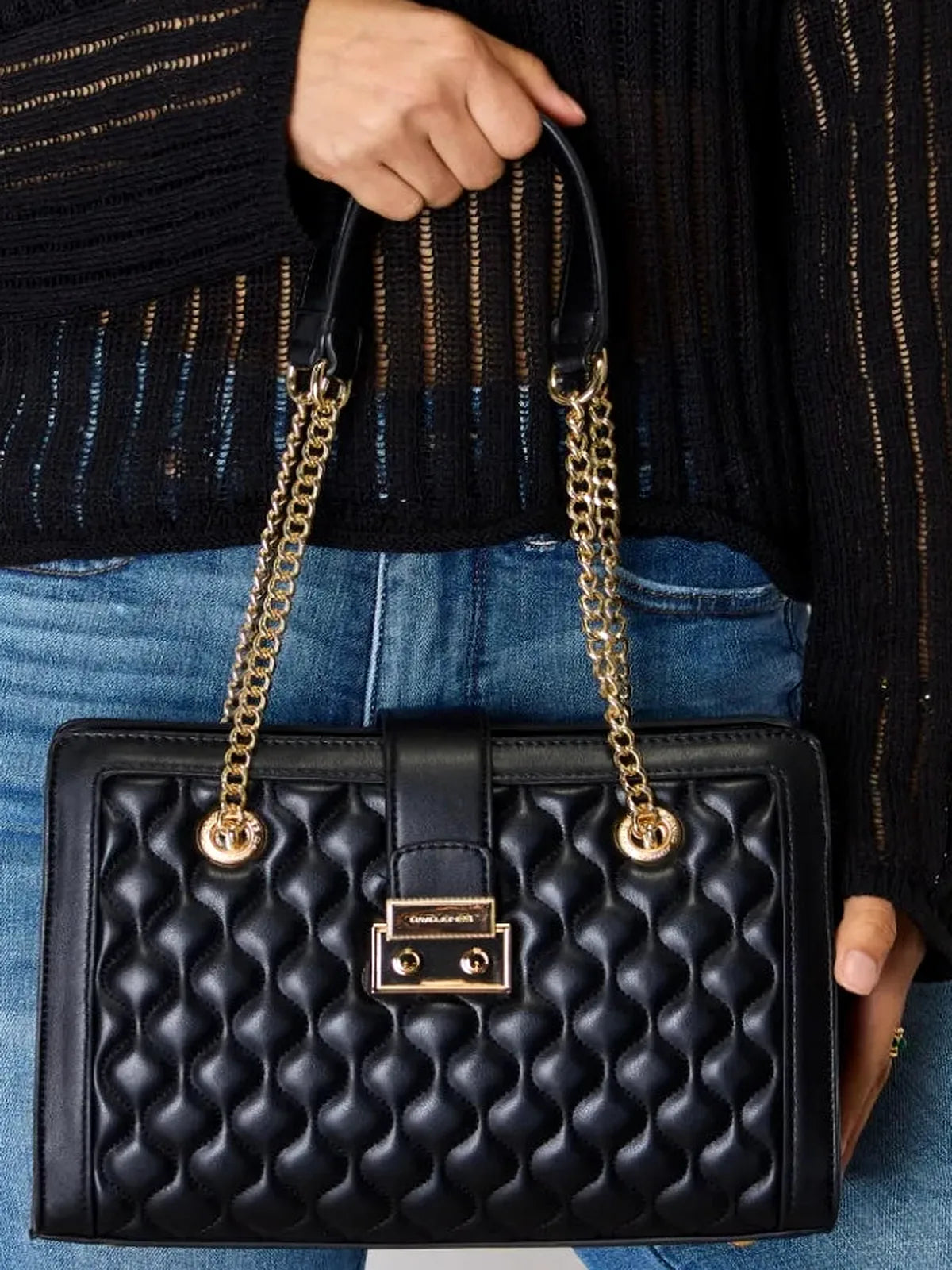 Quilted PU Leather Handbag — detail view — Livostyle
