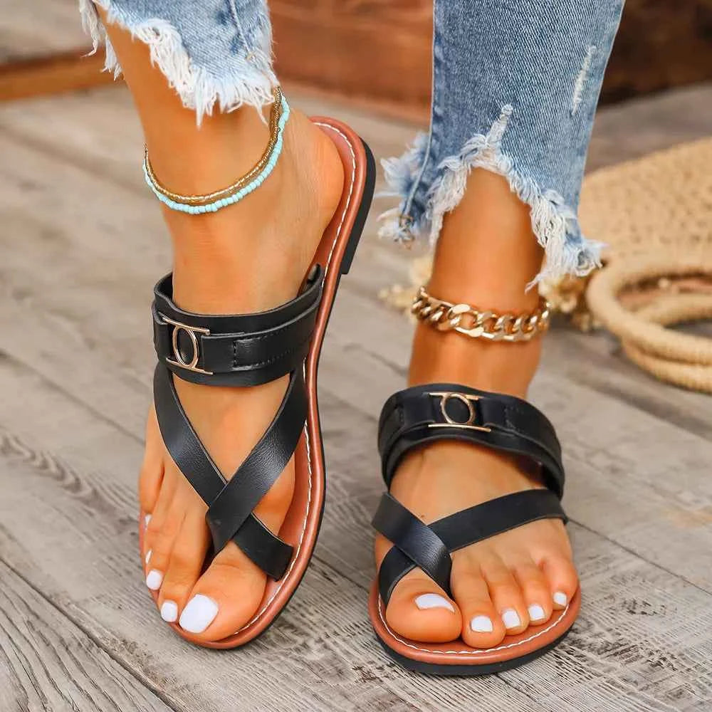 Toe Loop Flats Sandals