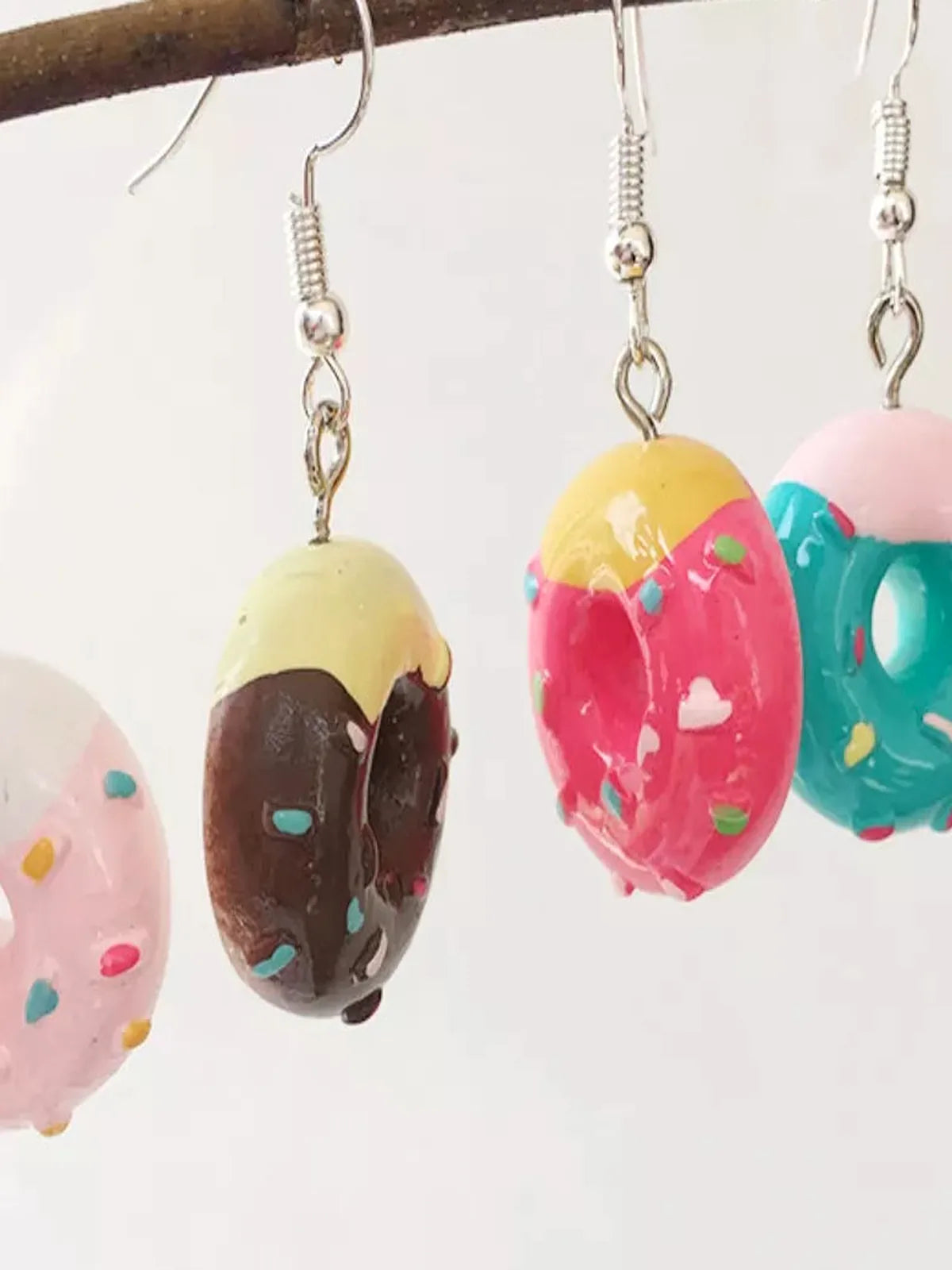 Donut Dangle Earrings — detail view — Livostyle