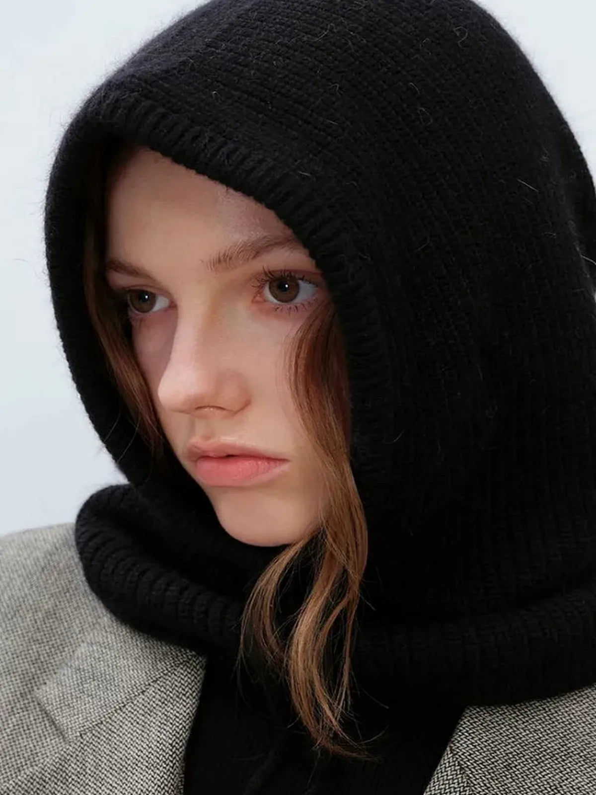 Drawstring Solid Color Thermal Knit Hat — detail view — Livostyle