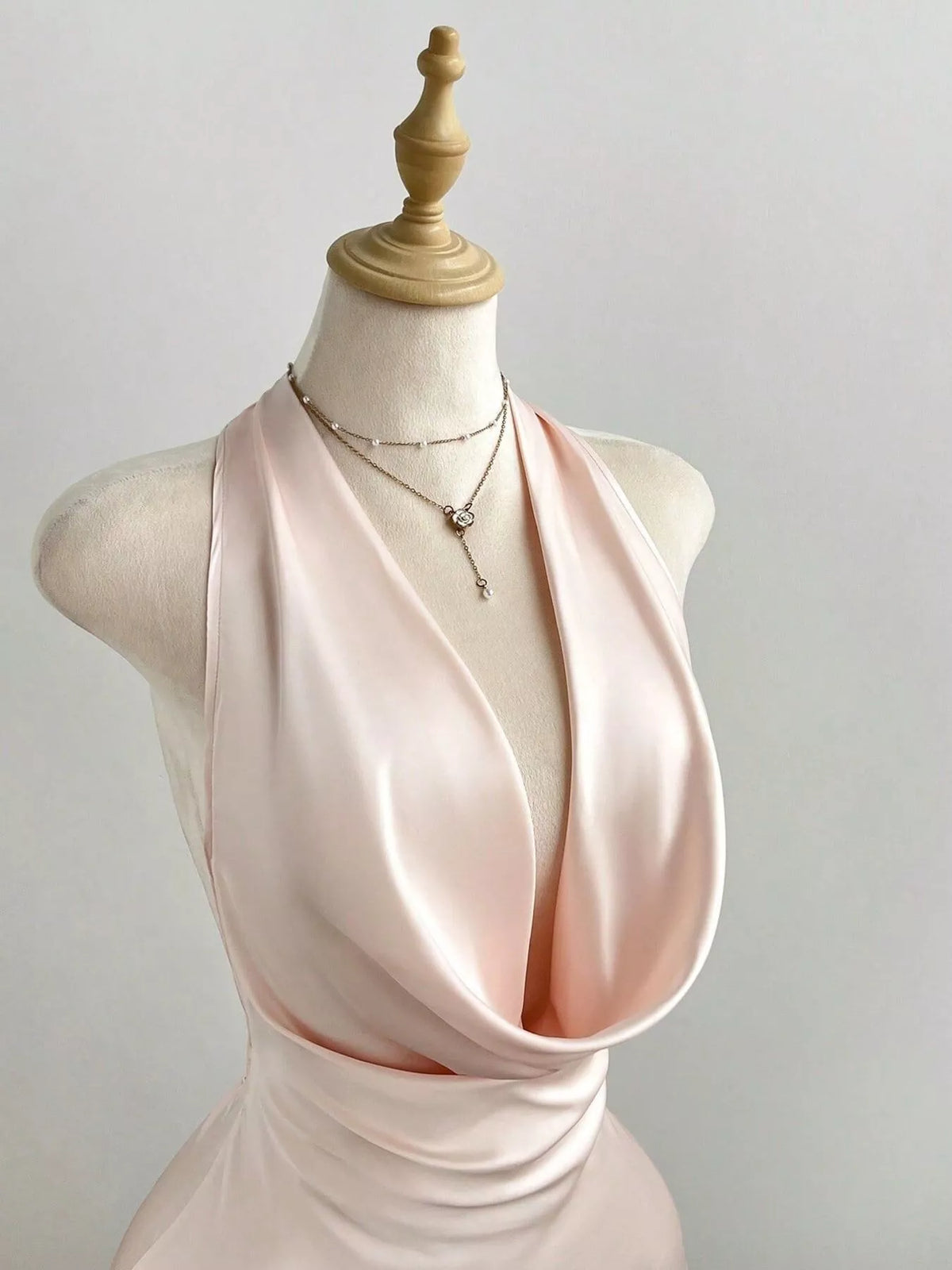 Satin Backless Halter Neck Dress – photo 4