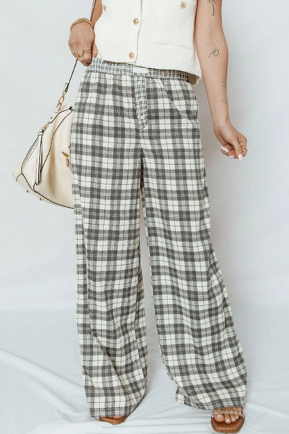 Plaid Wide Leg Pants closeup — Livostyle