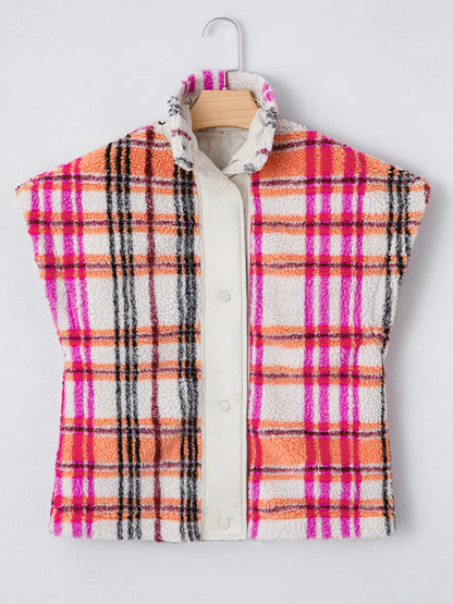 Sherpa Plaid Snap Down Vest Coat closeup — Livostyle
