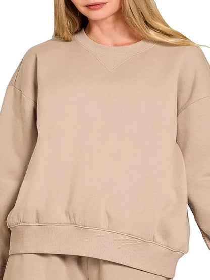 Fleece Long Sleeve Sweatshirts & Shorts Set — detail view — Livostyle
